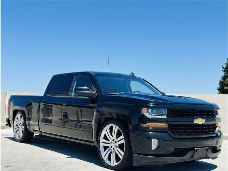 chevrolet silverado 1500 2018 1GCPCREC1JF136777 image chevrolet silverado 1500 2018 1GCPCREC1JF136777 image